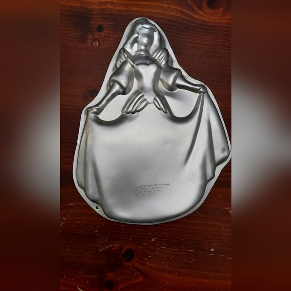 Vintage 1994 Wilton Cinderella Pan, Never Used - Picture 2 of 4